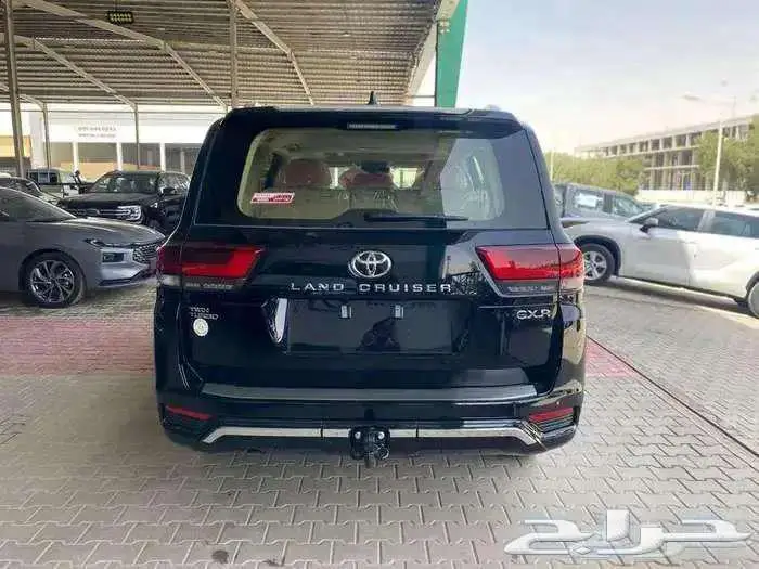 لاندكروزر جي اكس ار L2 -L3 -L4 بنزين 2025 كاش وتمويل 8