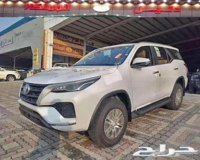 تويوتا فورشنر 2025 ديزل 4X4 سعودي 0