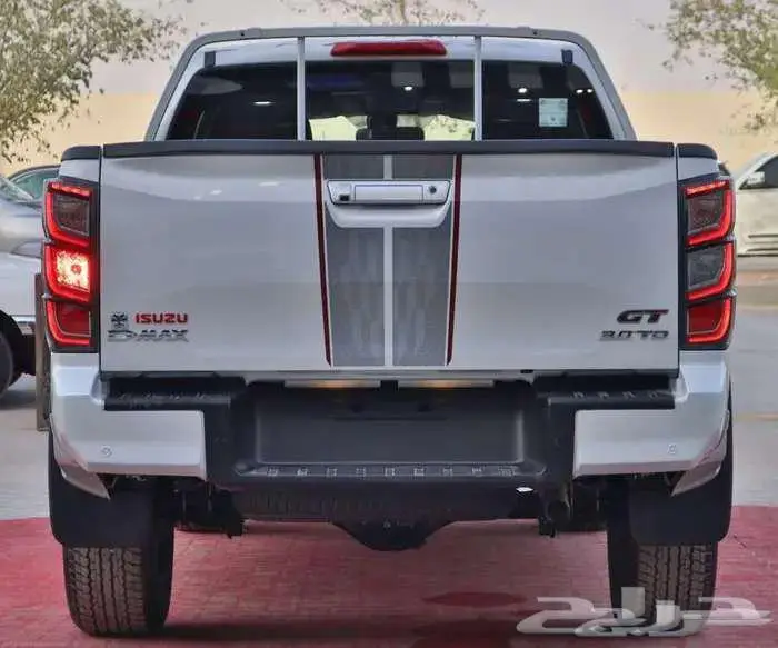 ايسوزو دي ماكس GT 2025 1