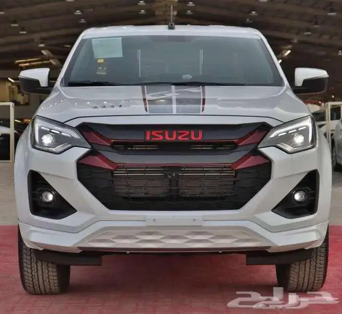 ايسوزو دي ماكس GT 2025 2