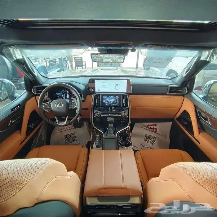 لكزس LX600.BBموديل 2025 بنزين حبه فقط لون اسود 16