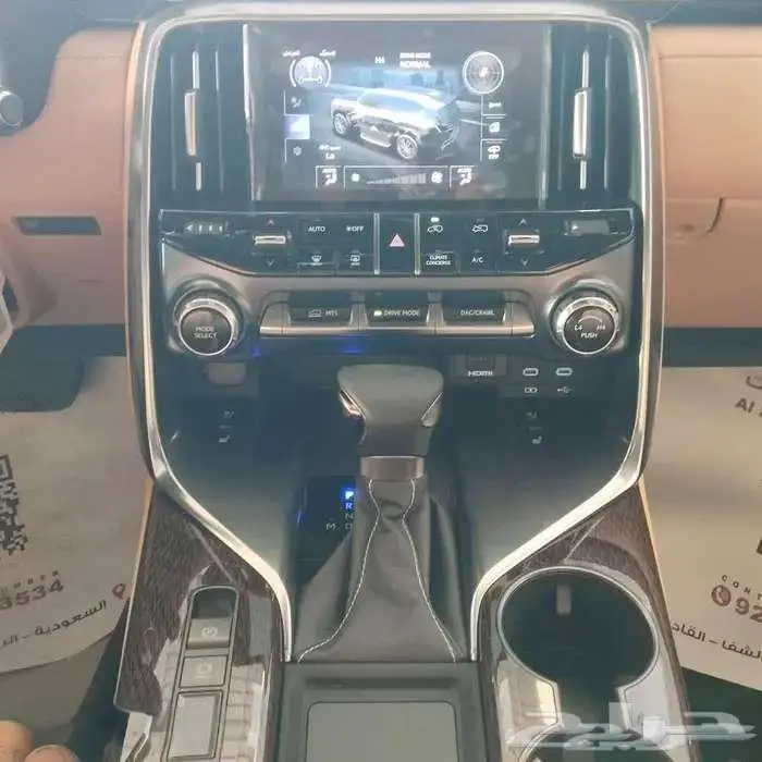 لكزس LX600.BBموديل 2025 بنزين حبه فقط لون اسود 12