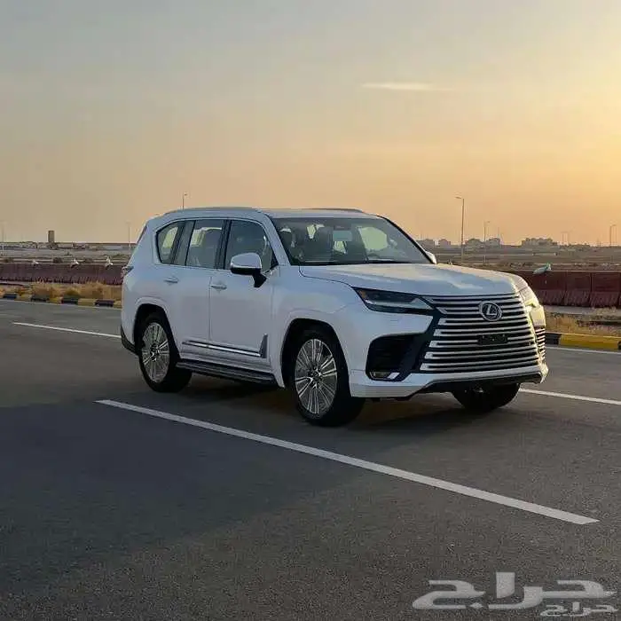 ليكزس LX 600 BB 5