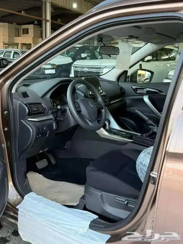متسوبيشي كلبس كروس موديل2023بسعر77000شامل 7