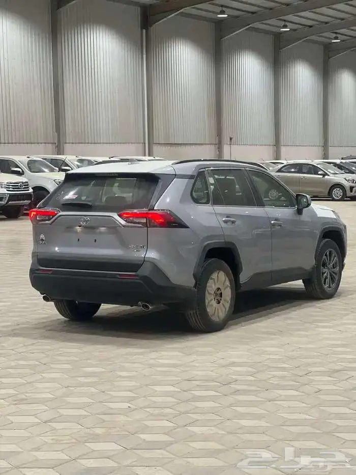 تويوتا راف فور هايبرد XLE نص فل موديل 2025 2