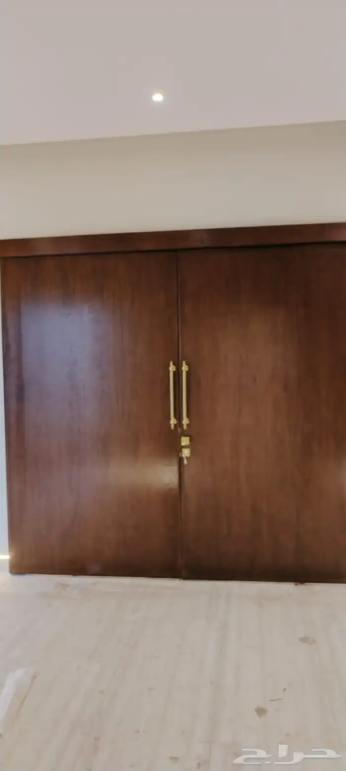 منجرة ابواب خشب 1