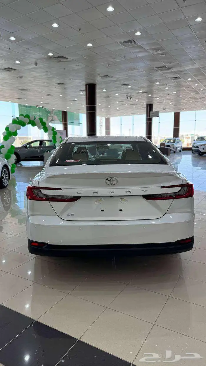 تويوتا كامري LE موديل 2025 5