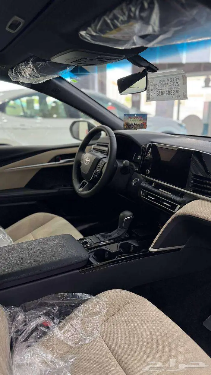 تويوتا كامري LE موديل 2025 4