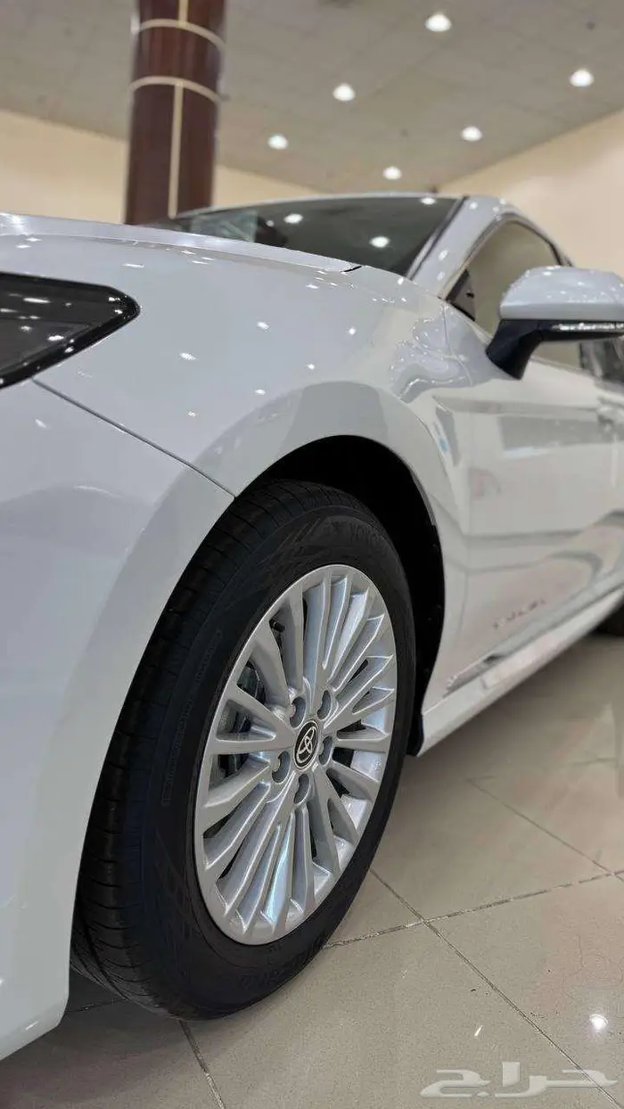 تويوتا كامري LE موديل 2025 2