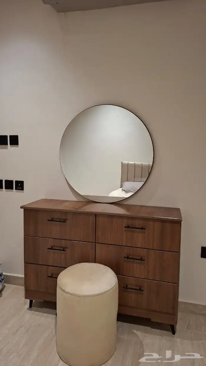 عرض الغرفه الدريسن جديد وبسعر 1700ريال 1