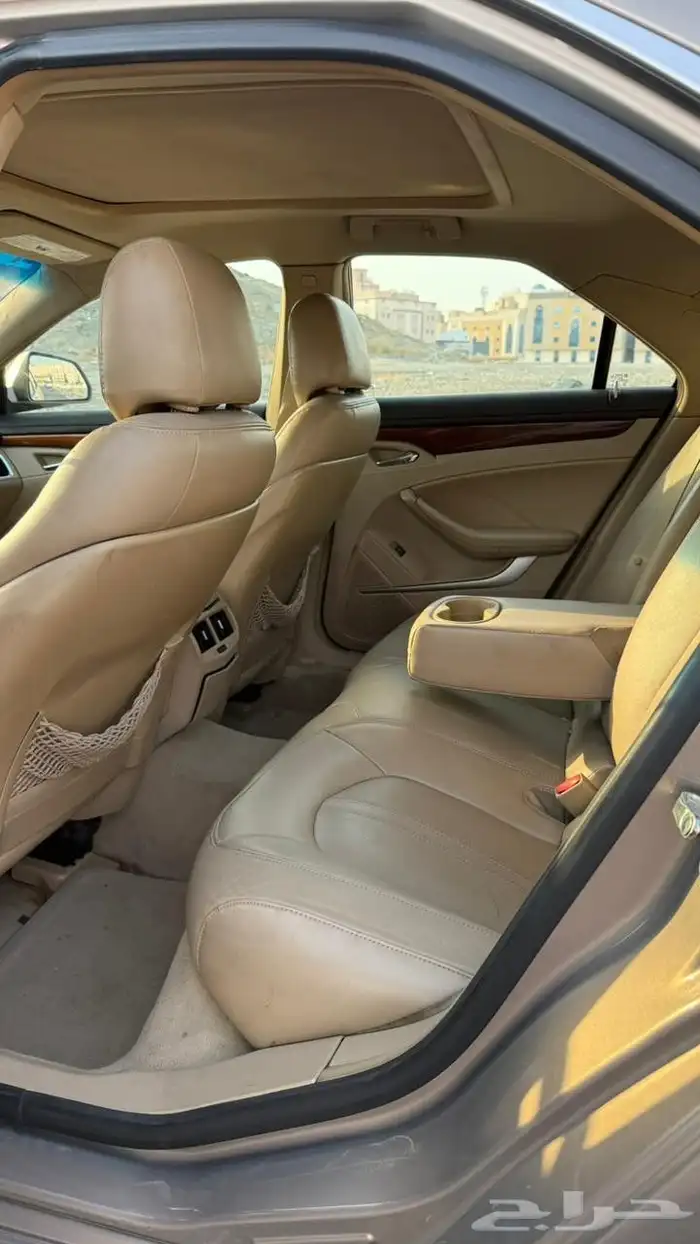 كاديلاك اس تي اس 4 8