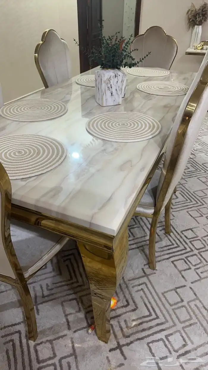طاولة طعام ومدخل رخام شبة جديده 0