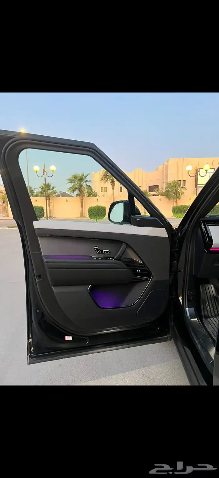 رنج روفر سبورت مديل 2023 10