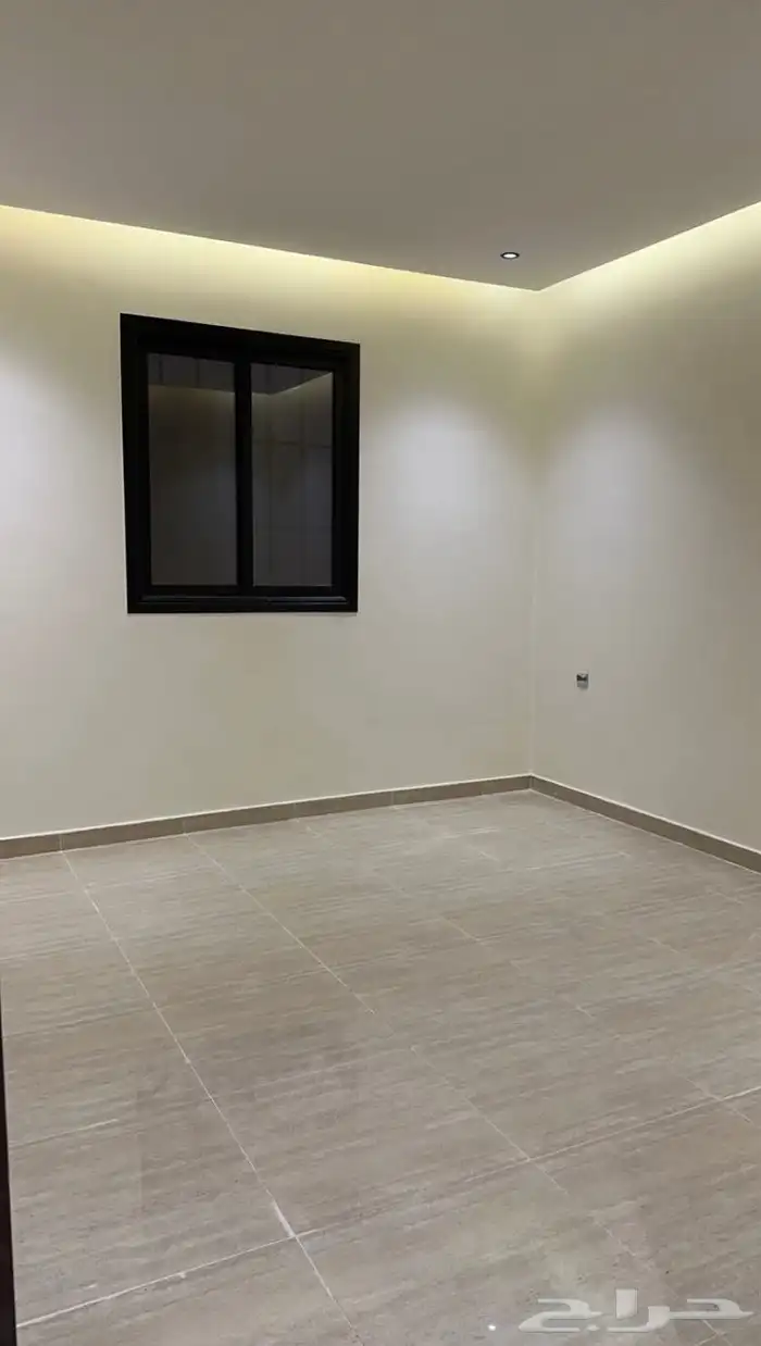 شقه للايجار حي تنال الرمال 7