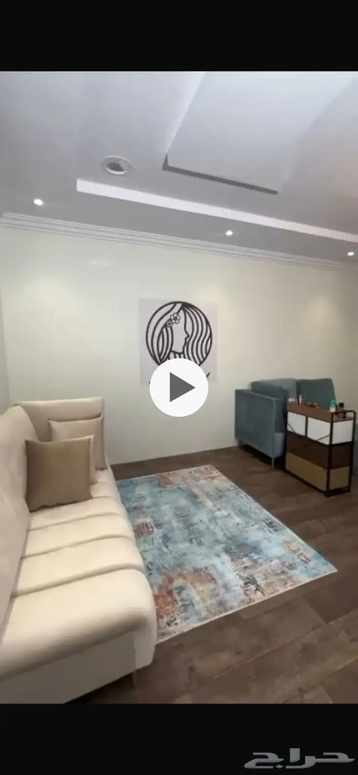 اغراض صالون نسائي للبيع نظييف حدا 1
