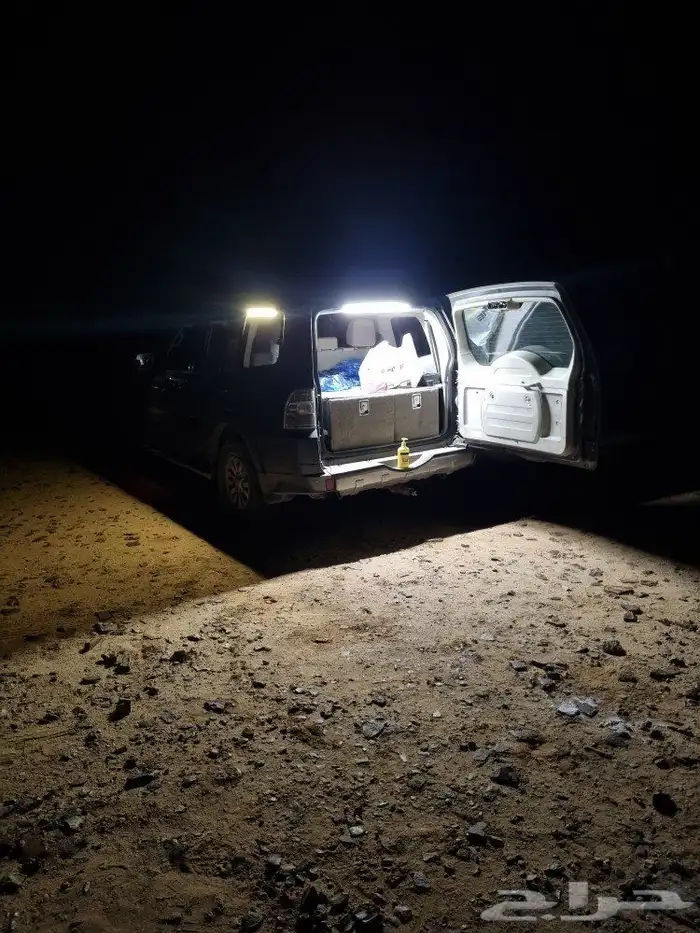 جيب باجيرو ديزل قير عادي 2015 3