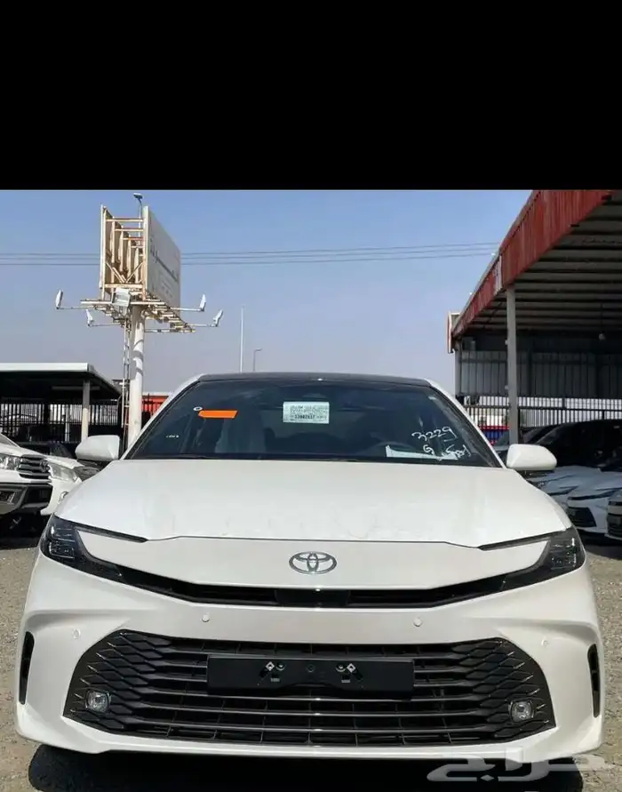 كامري LE نص فل هايبرد 2025 2