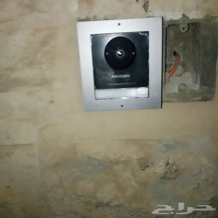 كاميرات مراقبة 11