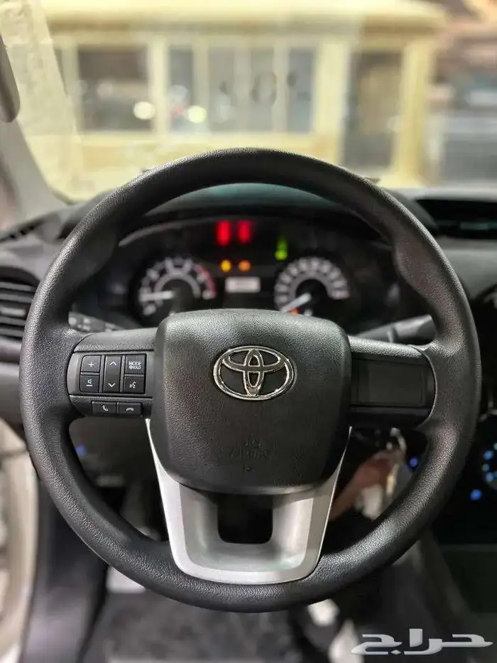 هايلوكس غمارتين GL2 عادي ديزل 2025 كاش واجار منتهي بالتمليك 5