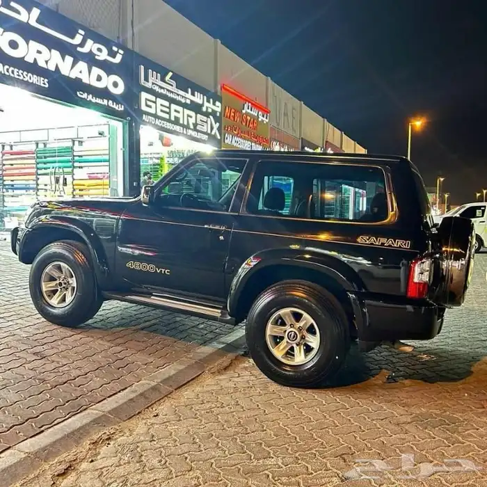 مطلوب نيسان باترول باب واحد من 1999 الى 2003 0