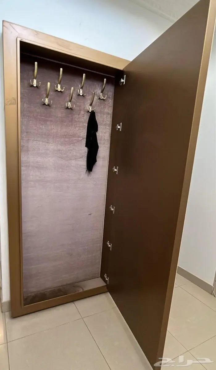 دولاب عبايات 0