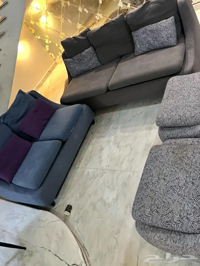 كنب نظيف يشيل 7 الى 8اشخاص اربع قطع 1