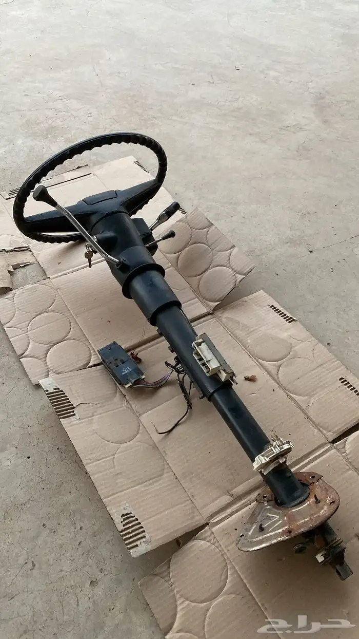 للبيع قطع غيار جمس كلاسيك أصلي 33