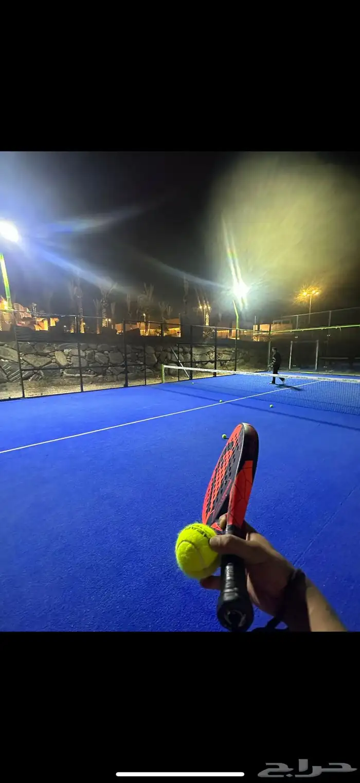 ملعبين بادل انكورت اسباني 3