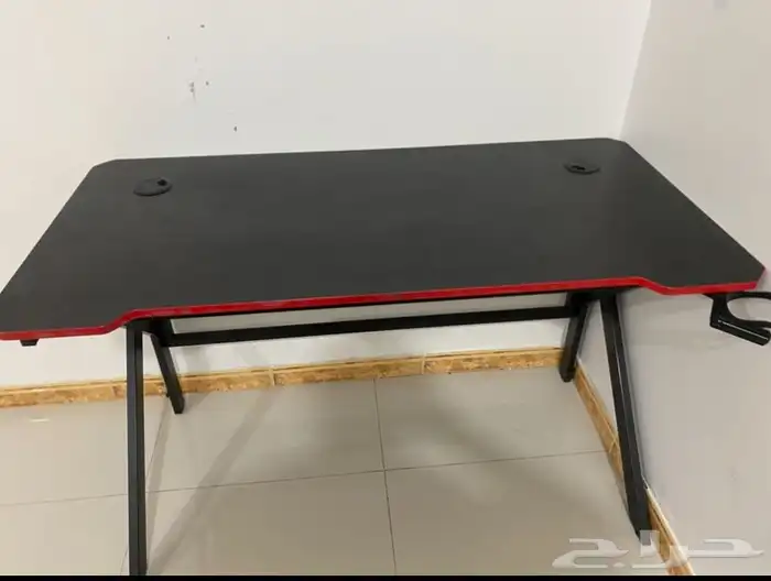 طاولة 1