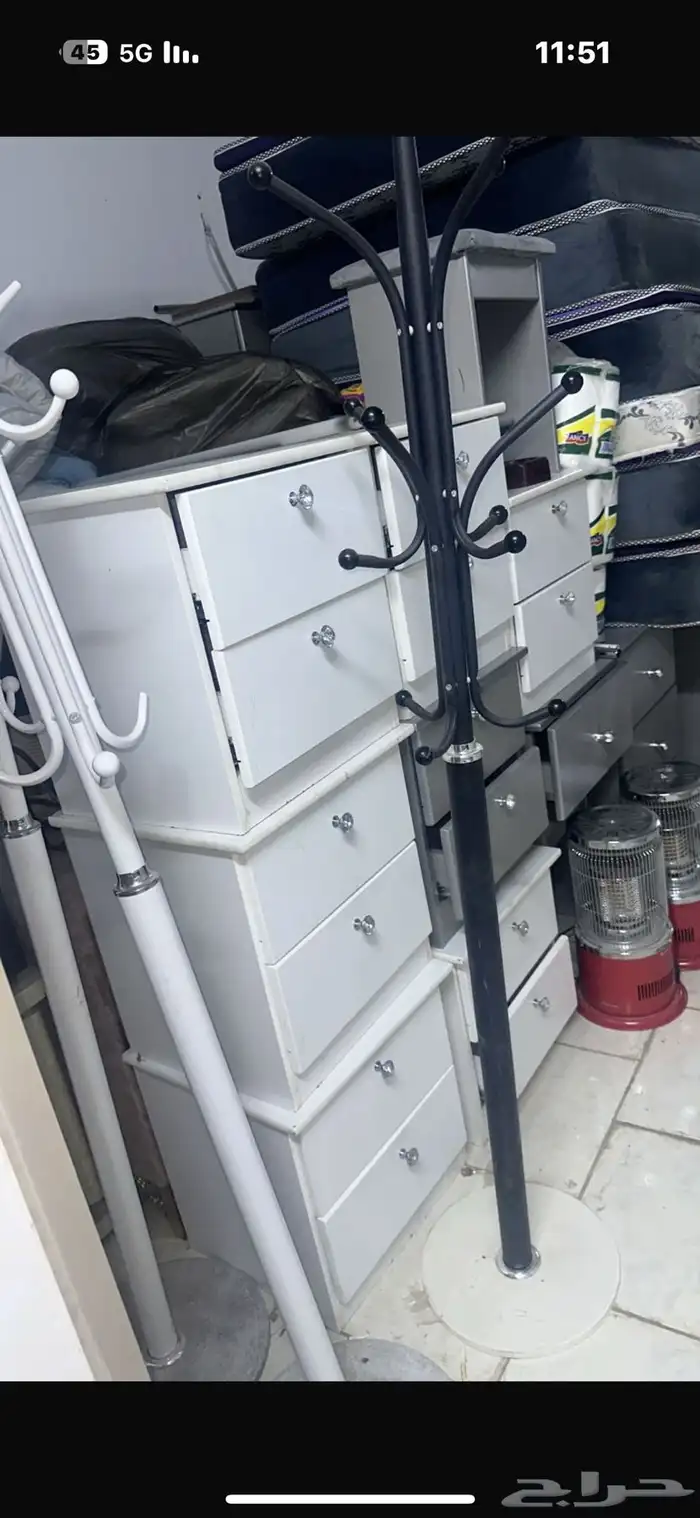 مستودع اثاث فندقي 0