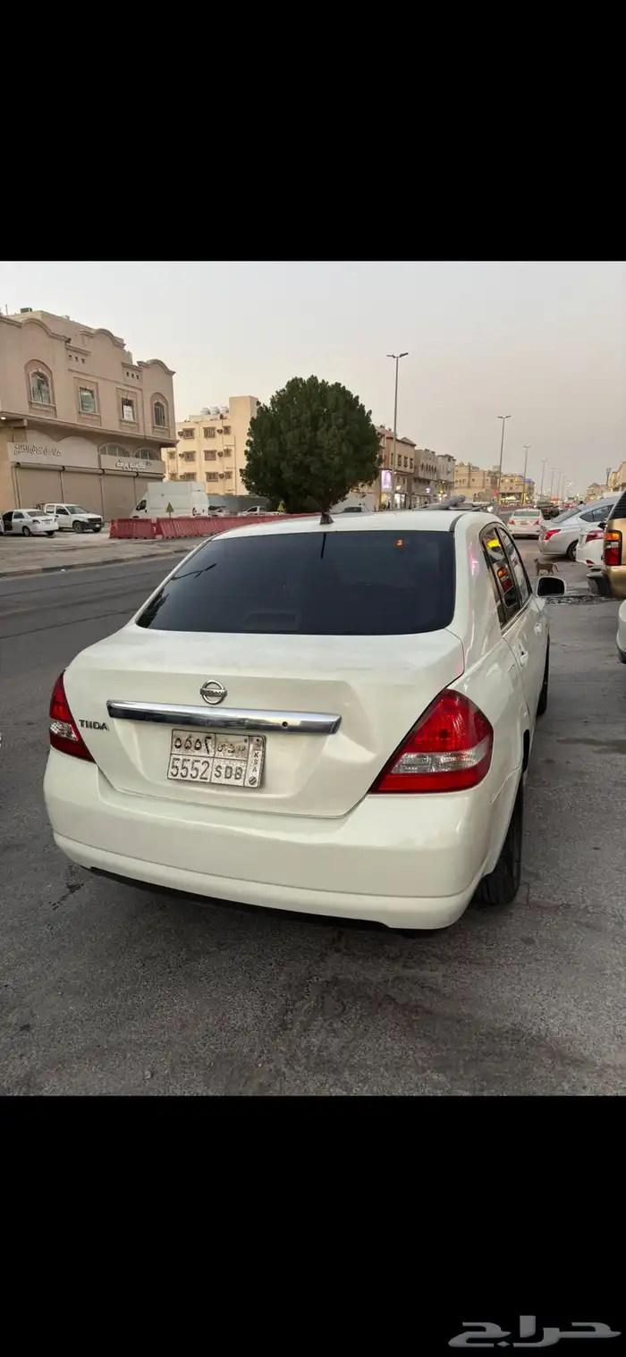 نيسان تيدا قير عادي 2