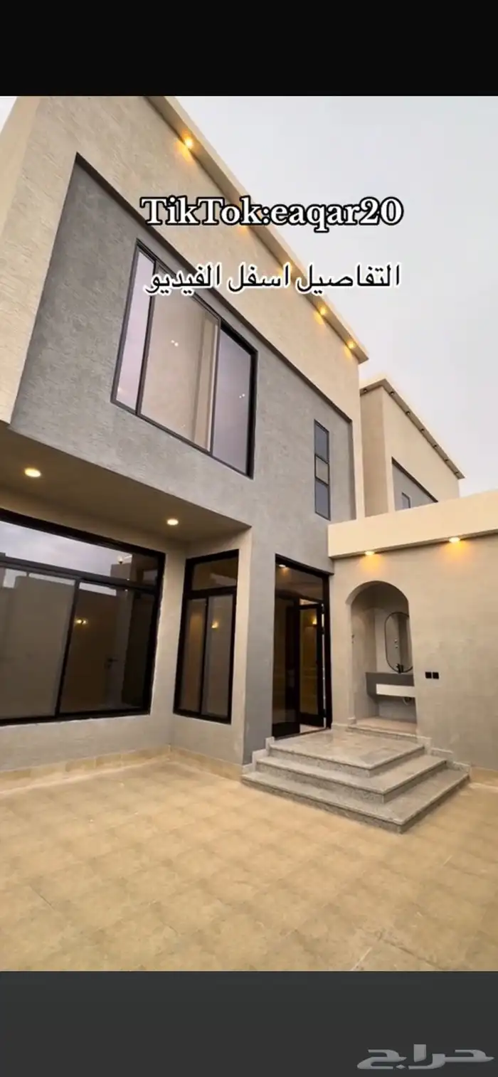 فلل للبيع بالخبر حي العزيزيه 2