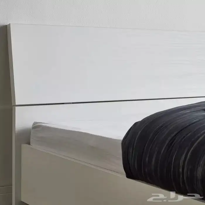 طقم غرفة نوم ايطالي بدووون دولاب جديد هوم سنتر 8