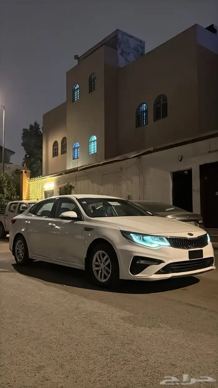 كيا اوبتيما 3