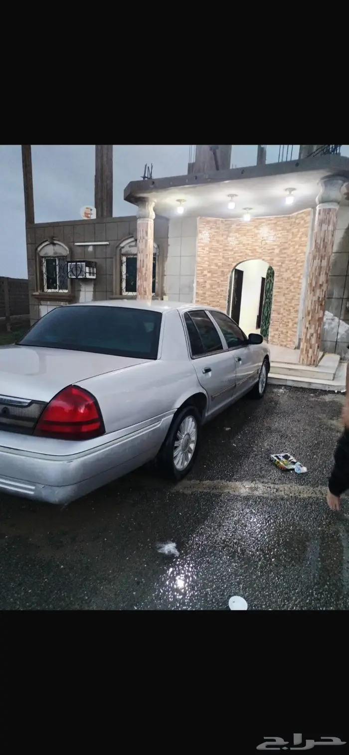 فورد ماركيز 2010 3