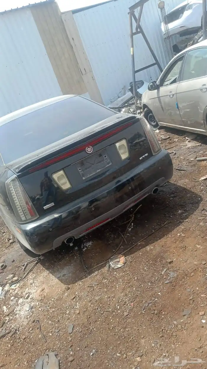 متوفر جميع قطع غيار سيارة كاديلاك sts 2006 2