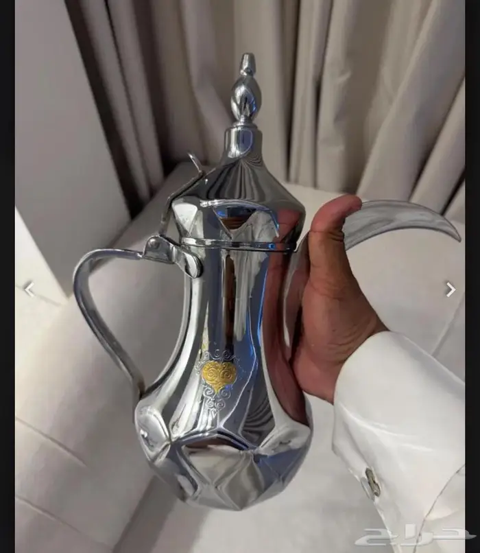 طاوله للبيع 5