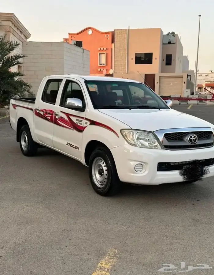 للبيع هايلوكس غمارتين اتوماتيك 2010 GL 1