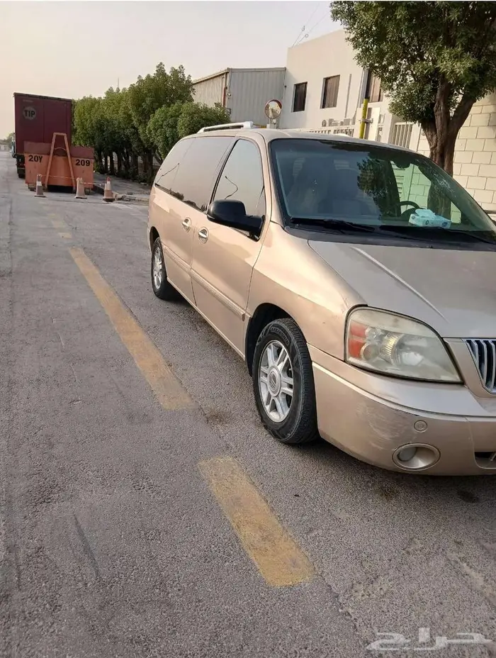 الخرج فان 2007 للبيع نضيف 3
