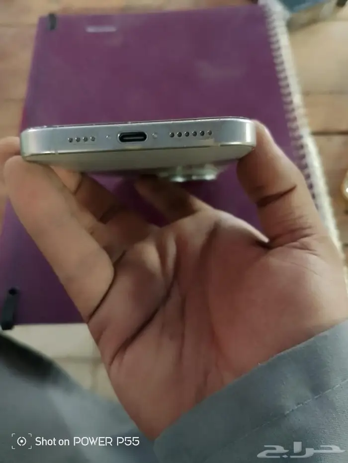 آيفون 16 برو ماكس 256 GB للبيع 7