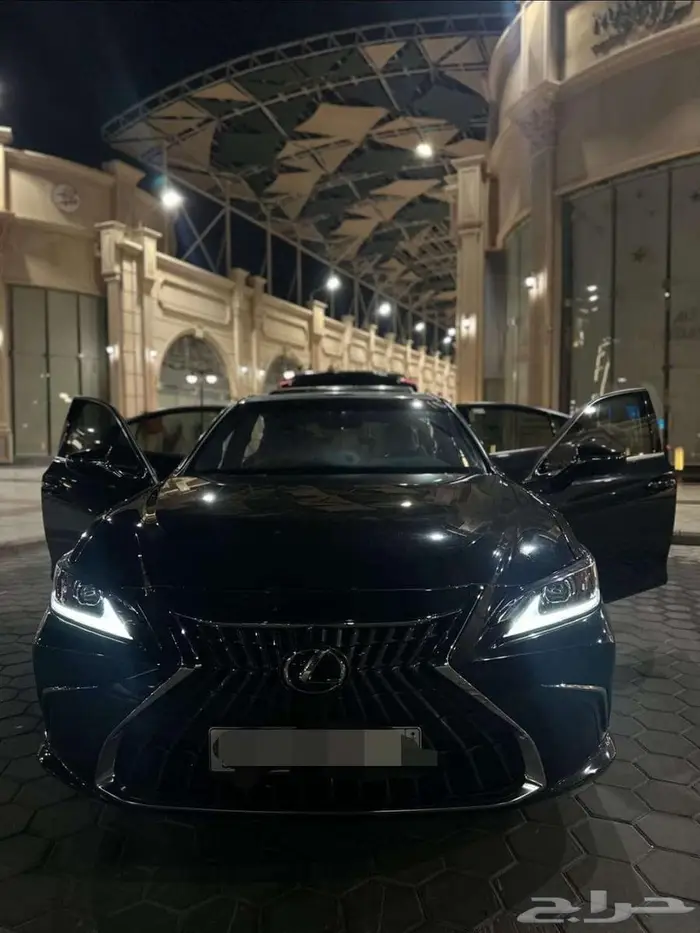 Lexus ES 250 2023   Like New Condition 0