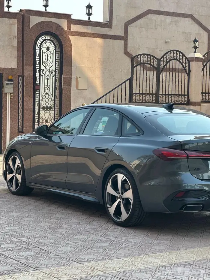 اودي A5 موديل 2025 عقد ضمان وصيانة ممدد 2