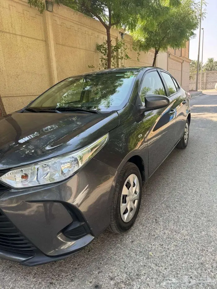 يارس 2022 العداد 190 ألف بحاله ممتازه 14