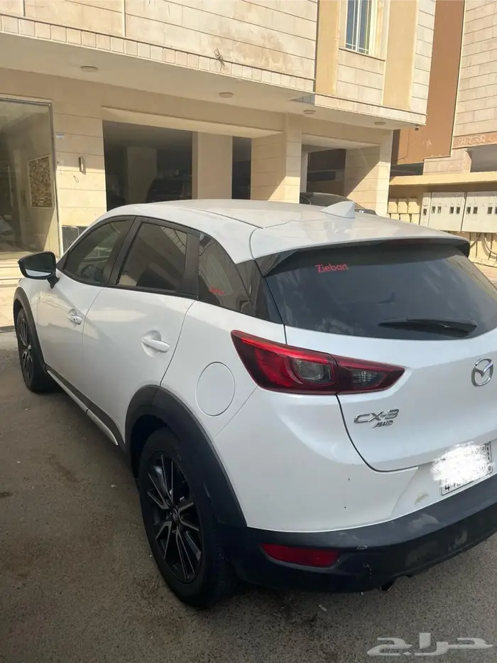 مازدا Cx3-3 2018 فل دفع رباعي للبيع 2