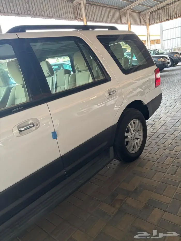 فورد اكسبيدشن موديل 2013 دبل سعودي ماشي 142 الف كيلو 3