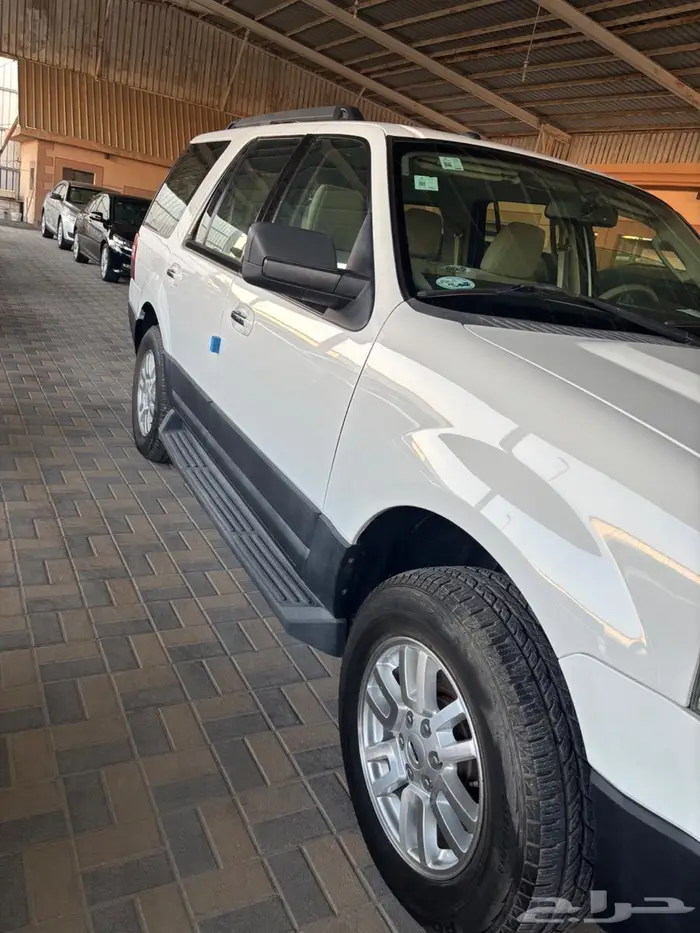 فورد اكسبيدشن موديل 2013 دبل سعودي ماشي 142 الف كيلو 1