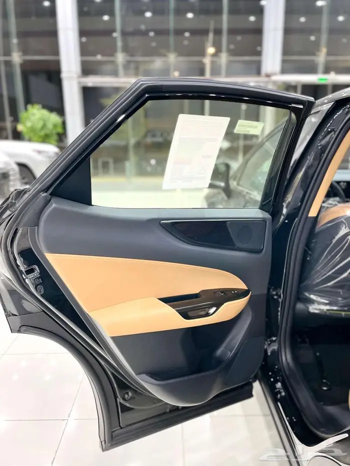 لكزس NX 350 AA بنزين سعودي 2026 10