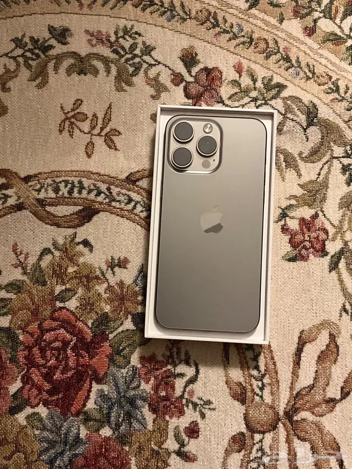 ايفون 15 برو ماكس 0