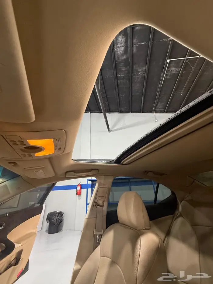 Lexus is 300 11