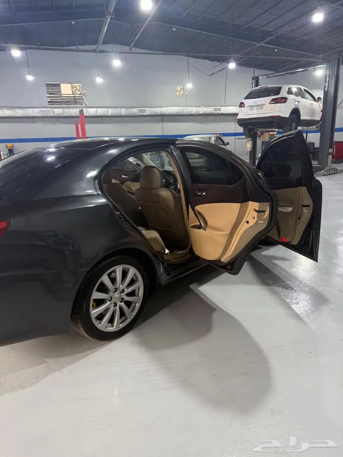 Lexus is 300 15